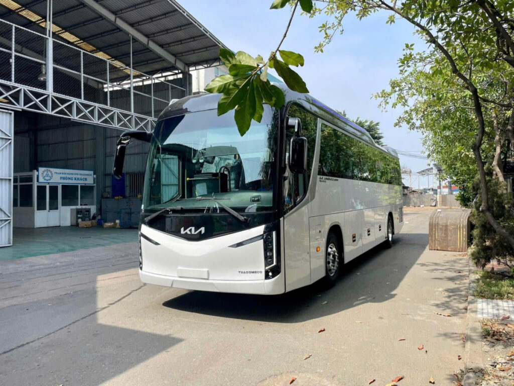 kia grand bird 1200x900